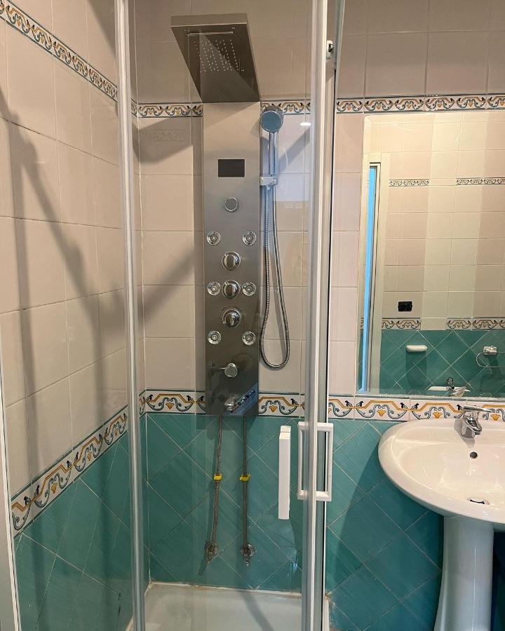 La Svolta Rooms Νάπολη Εξωτερικό φωτογραφία