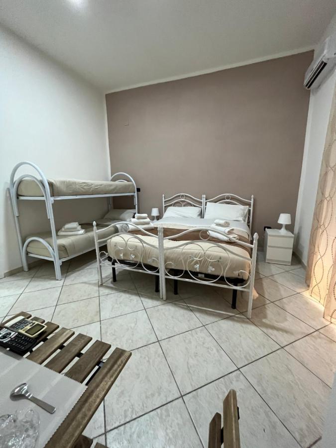 La Svolta Rooms Νάπολη Εξωτερικό φωτογραφία
