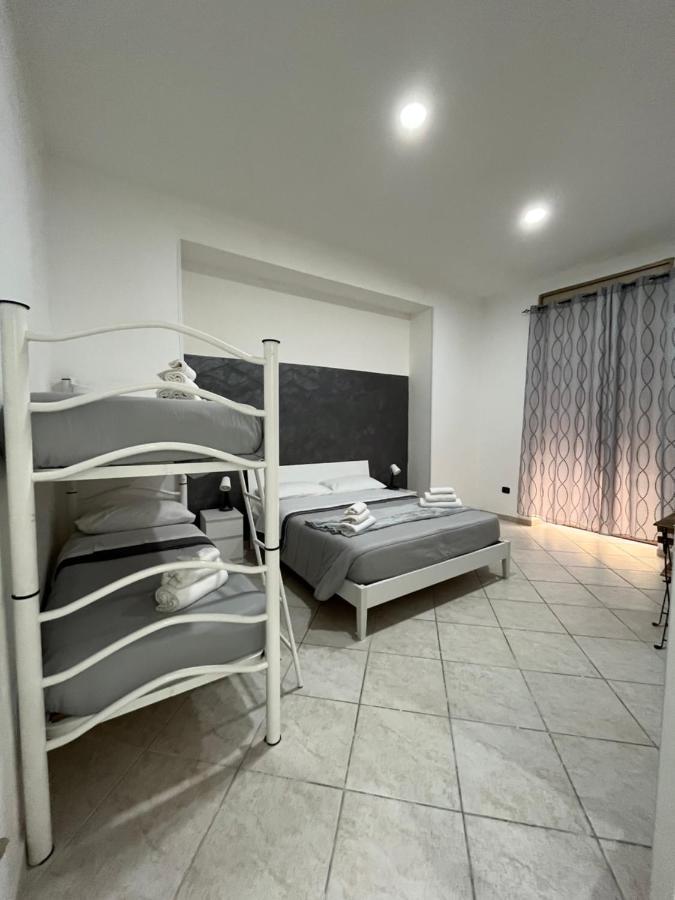 La Svolta Rooms Νάπολη Εξωτερικό φωτογραφία